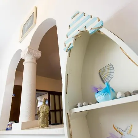 Blue Symphony Old Town Apartment *