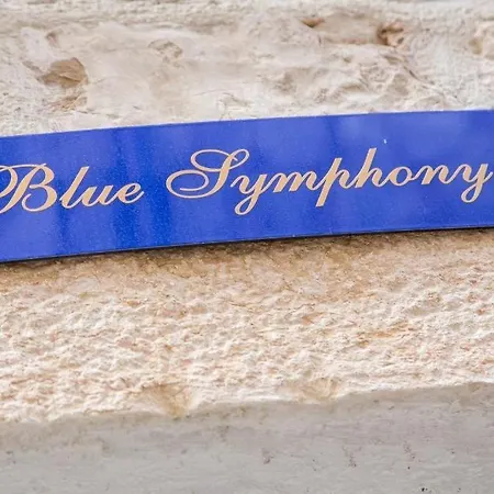 Blue Symphony Old Town Apartment *